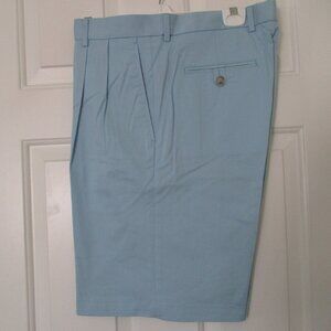Bobby Jones Mens Pleated Front Powder Blue Cotton Golf Short Pant NWOT- Size 35W
